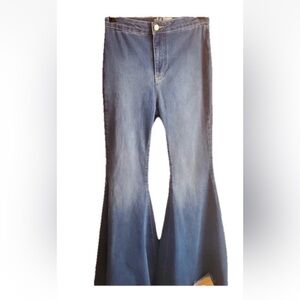 We The Free Flared Bell Bottom Jeans Size 27